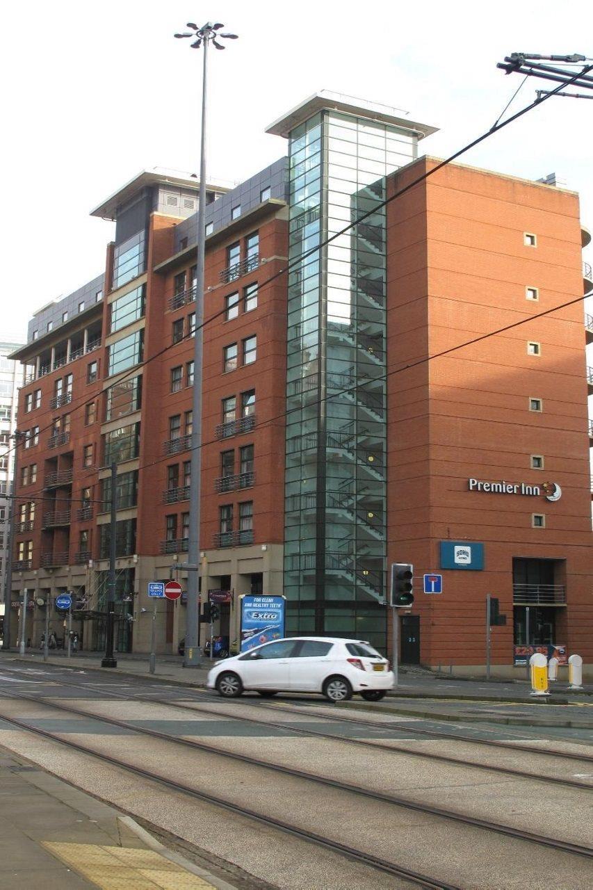 Premier Inn Manchester Central מראה חיצוני תמונה